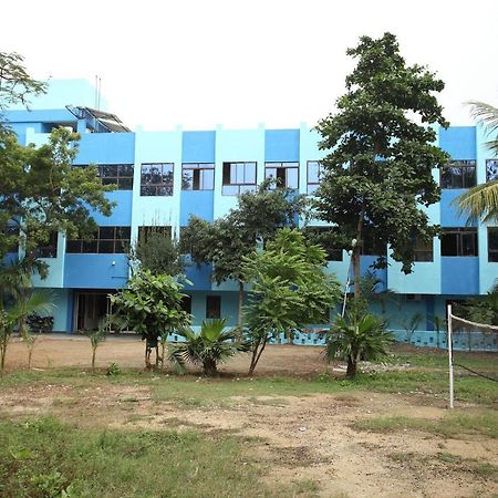 Hotel Siva Sakthi Tiruvannāmalai Exterior foto